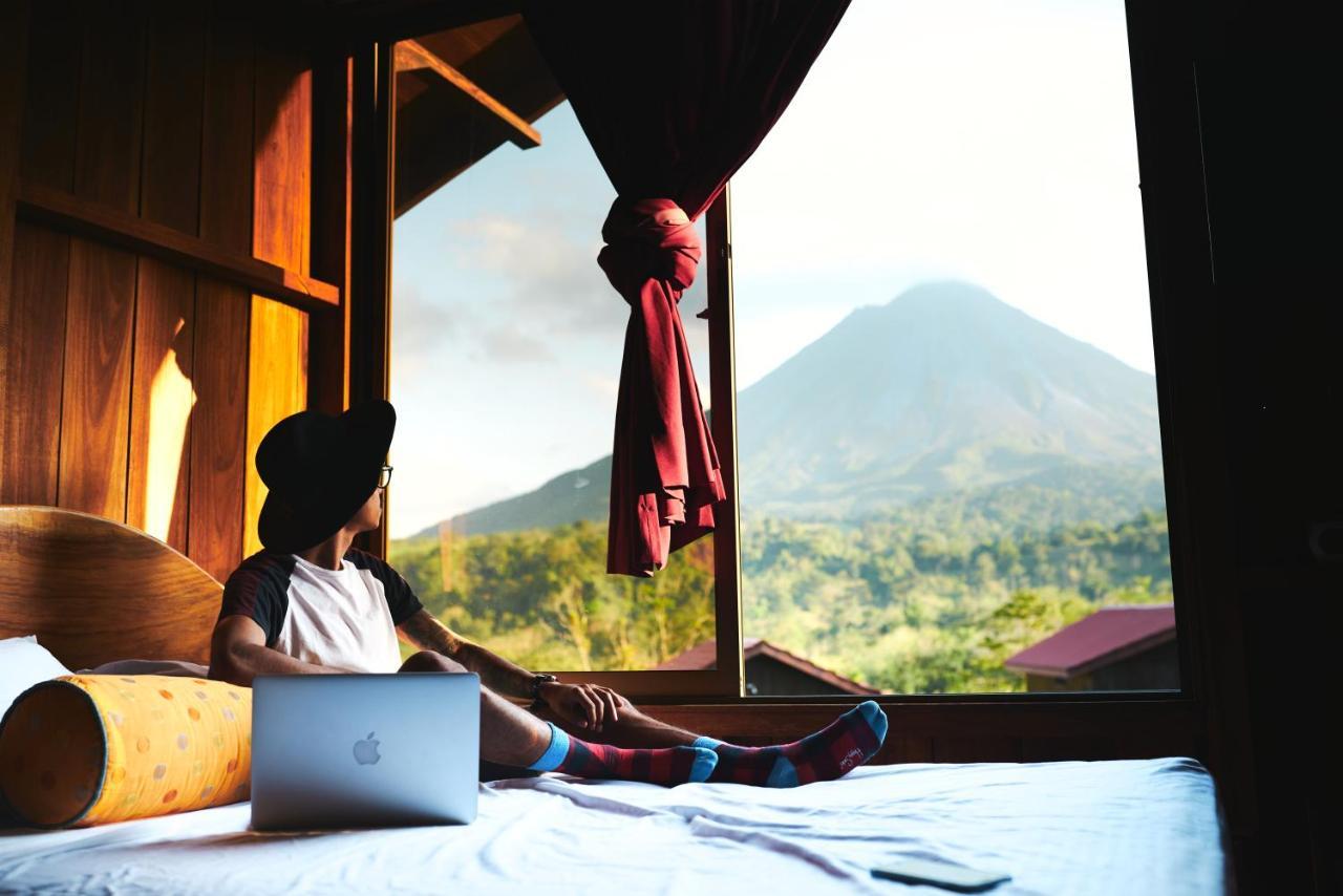 Arenal Roca Lodge La Fortuna Bagian luar foto