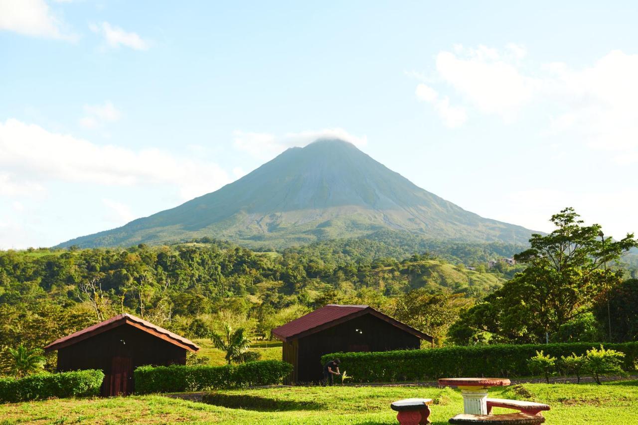 Arenal Roca Lodge La Fortuna Bagian luar foto